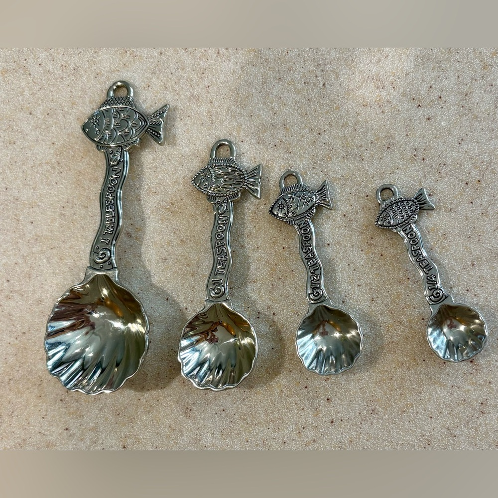 Decorative Silver Fish-Handle Measuring Spoon Set - Silver